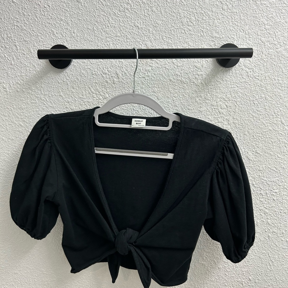 Aritzia Black Puff Sleeve Crop Blouse with Tie Front